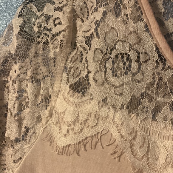 🔥❤️Beautiful peach NWT boutique top🥰 - Picture 3 of 7